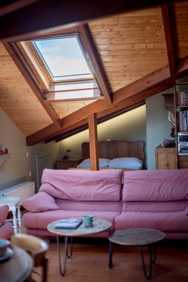 Country Style Attic In The Heart Of Preveza Appartement Buitenkant foto
